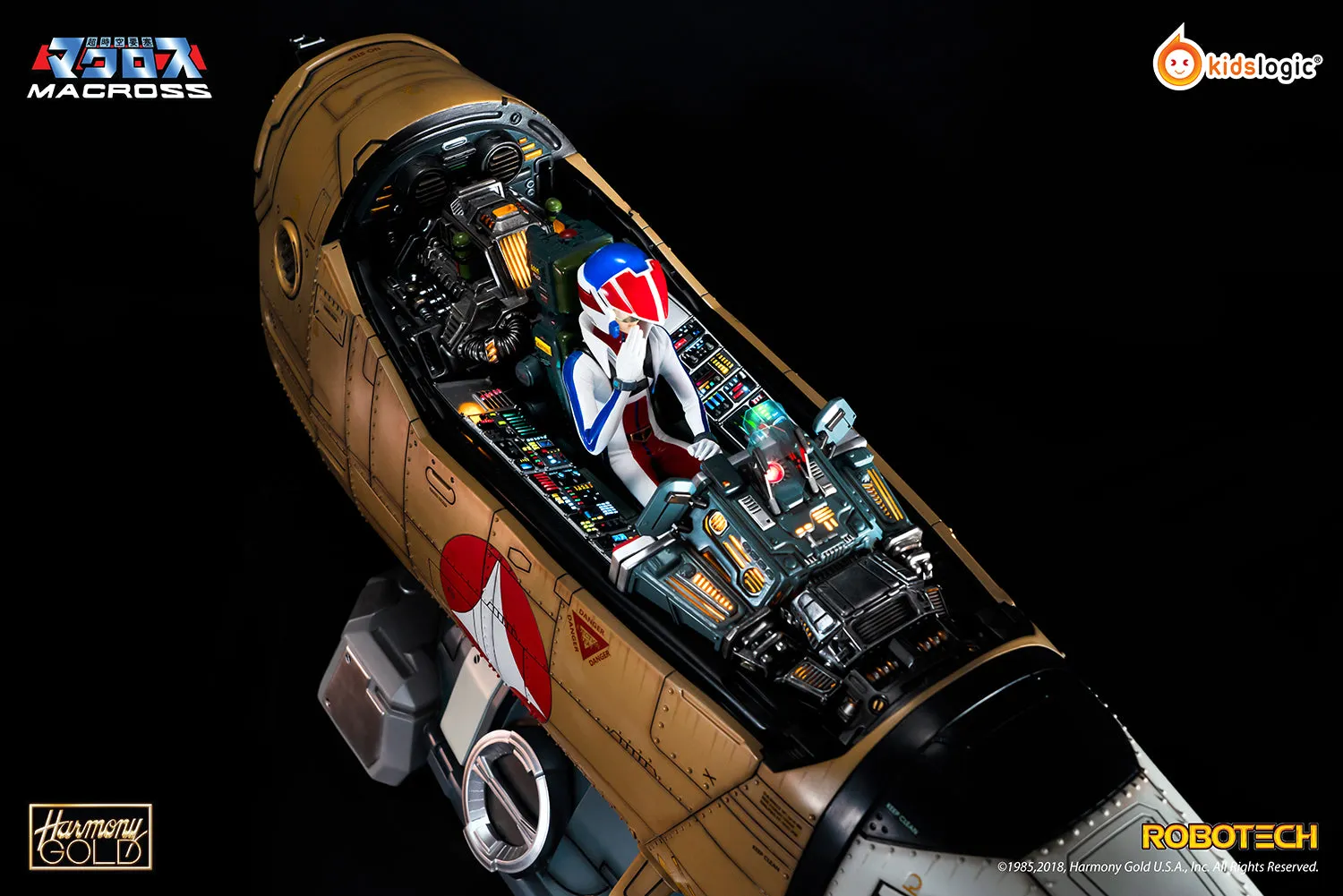 ST14 1/6 Robotech Macross VF1J Training Type Cockpit Statue (Price: USD1090; Deposit: USD600)